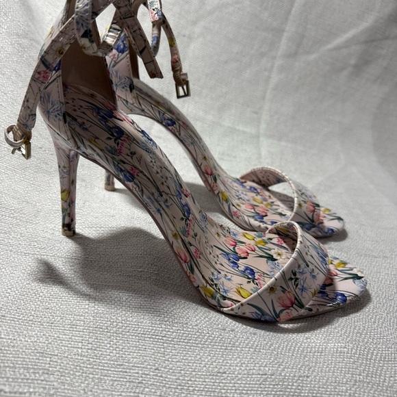 Aldo Floral Print Women's Heels - Picture 3 of 7